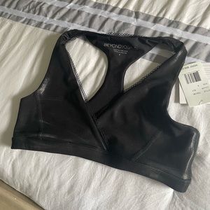 NWT beyond yoga sports bra